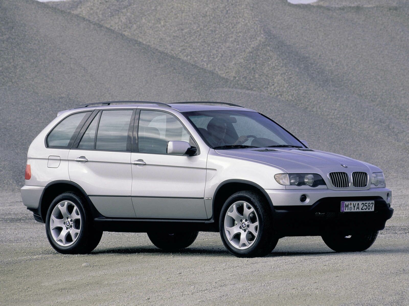 BMW X5 (2000)